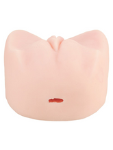 Me You Us Miss Mia Vibrating Realistic Masturbator